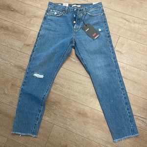 Levi’s wedgie high rise tapered leg